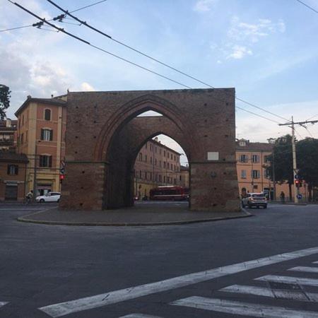 Main Street 59 Apartment Болоня Екстериор снимка